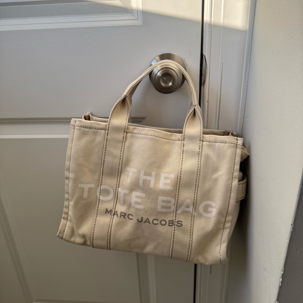 Marc Jacobs Cream Tote Bag